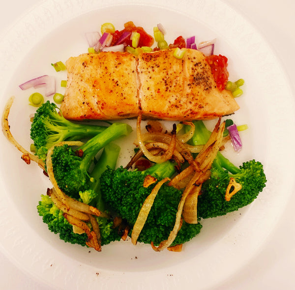 Salmon Fish & Broccoli $14.99